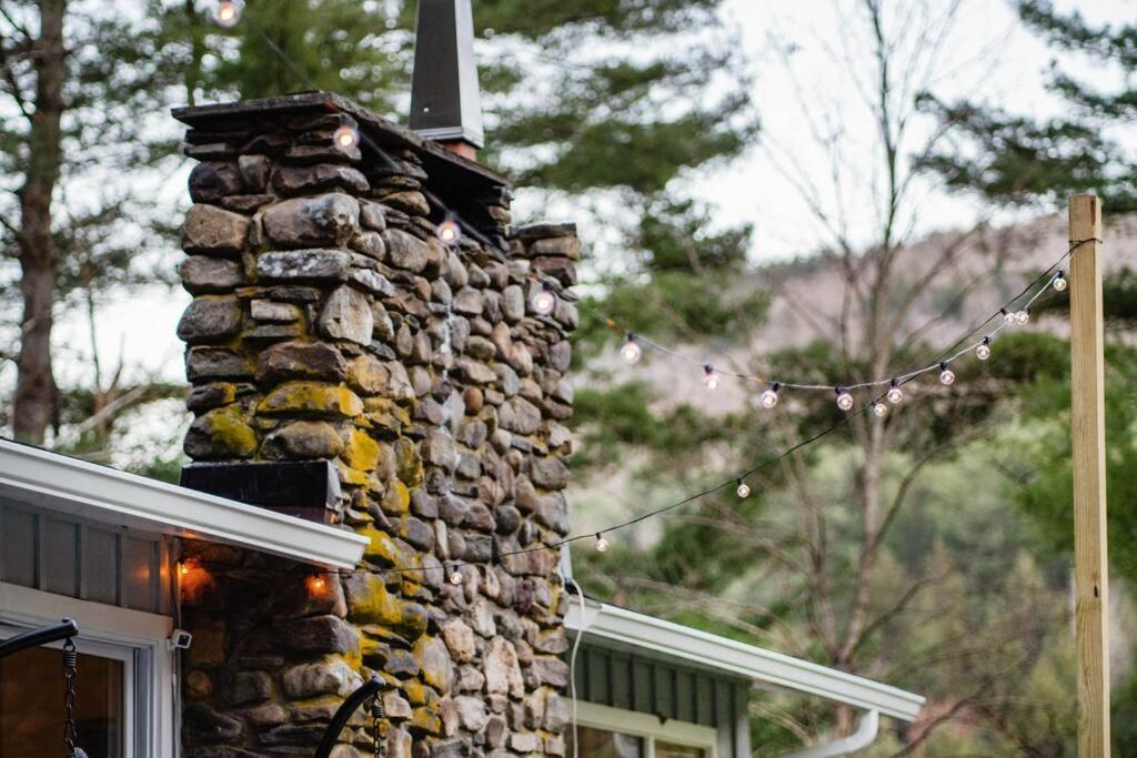 Prattvilla -Catskill -Mountain Escape 5 Bedroom ,3 Bath With Hot Tub Prattsville Экстерьер фото