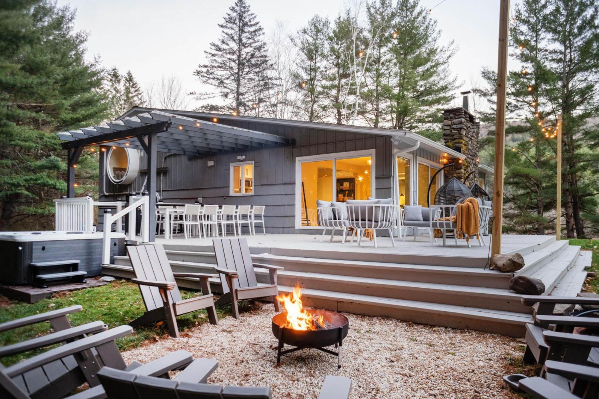 Prattvilla -Catskill -Mountain Escape 5 Bedroom ,3 Bath With Hot Tub Prattsville Экстерьер фото